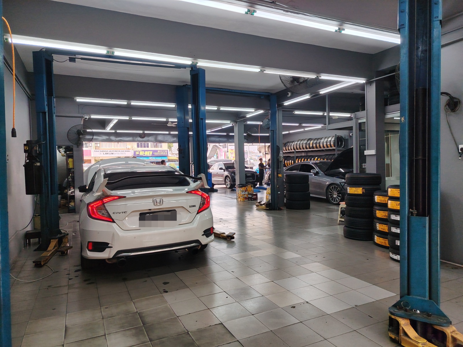 KIAN SING TYRE SERVICE (PJ) SDN. BHD.