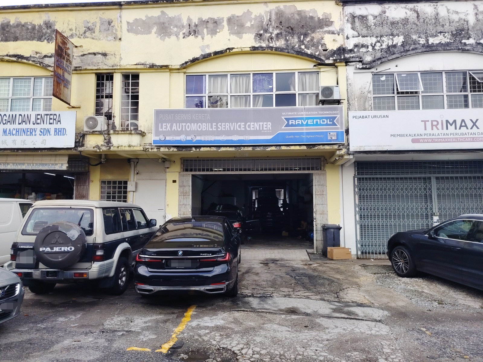 Gallery image