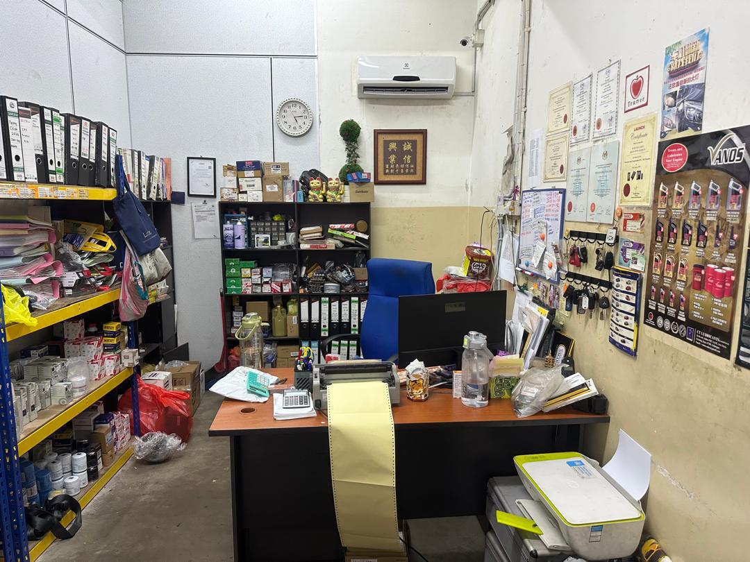 Gallery image